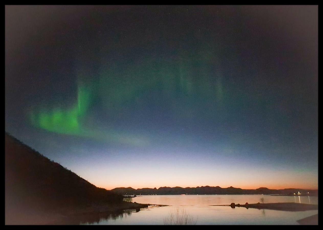 Prima Lofoten Myrland Exterior photo